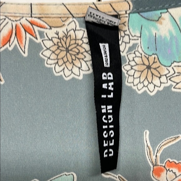 Lord & Taylor Floral Print V-Neck Dress - Picture 2 of 10